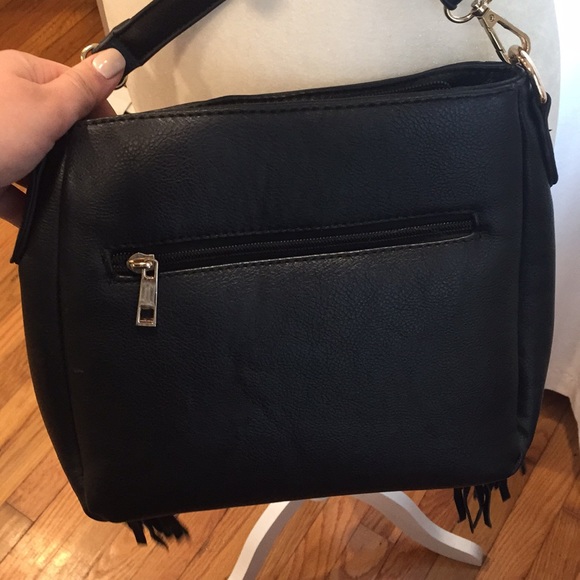 Fringe Crossbody - Picture 6 of 7